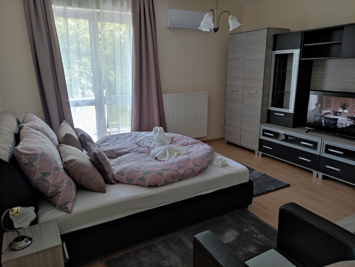 Zsanett Appartement Hévíz Esterno foto