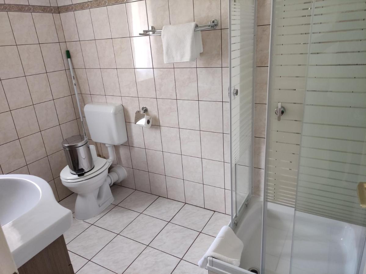 Zsanett Appartement Hévíz Esterno foto