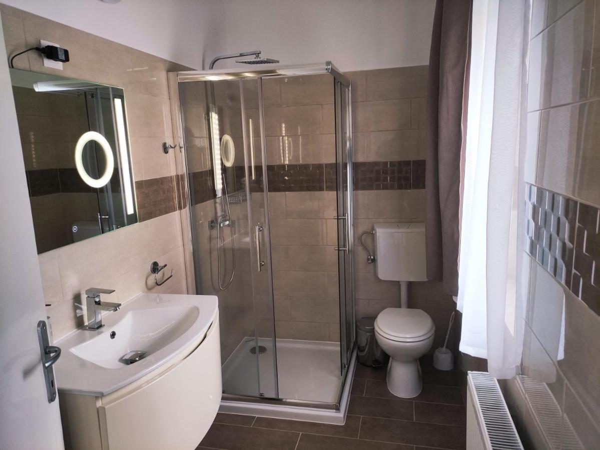Zsanett Appartement Hévíz Esterno foto
